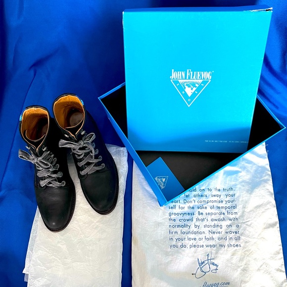 John Fluevog Nuni Boot. Barely worn. - Picture 1 of 6